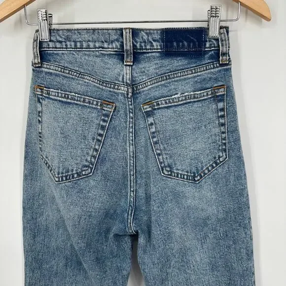 Abercrombie & Fitch The Ankle Straight Leg Jeans Ultra High Rise Patch, Blue